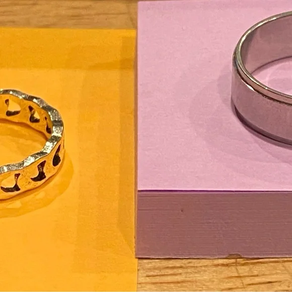 Set Of 2 Silver Bands Men’s Rings Sizes 9 & 11 New! - Picture 4 of 5